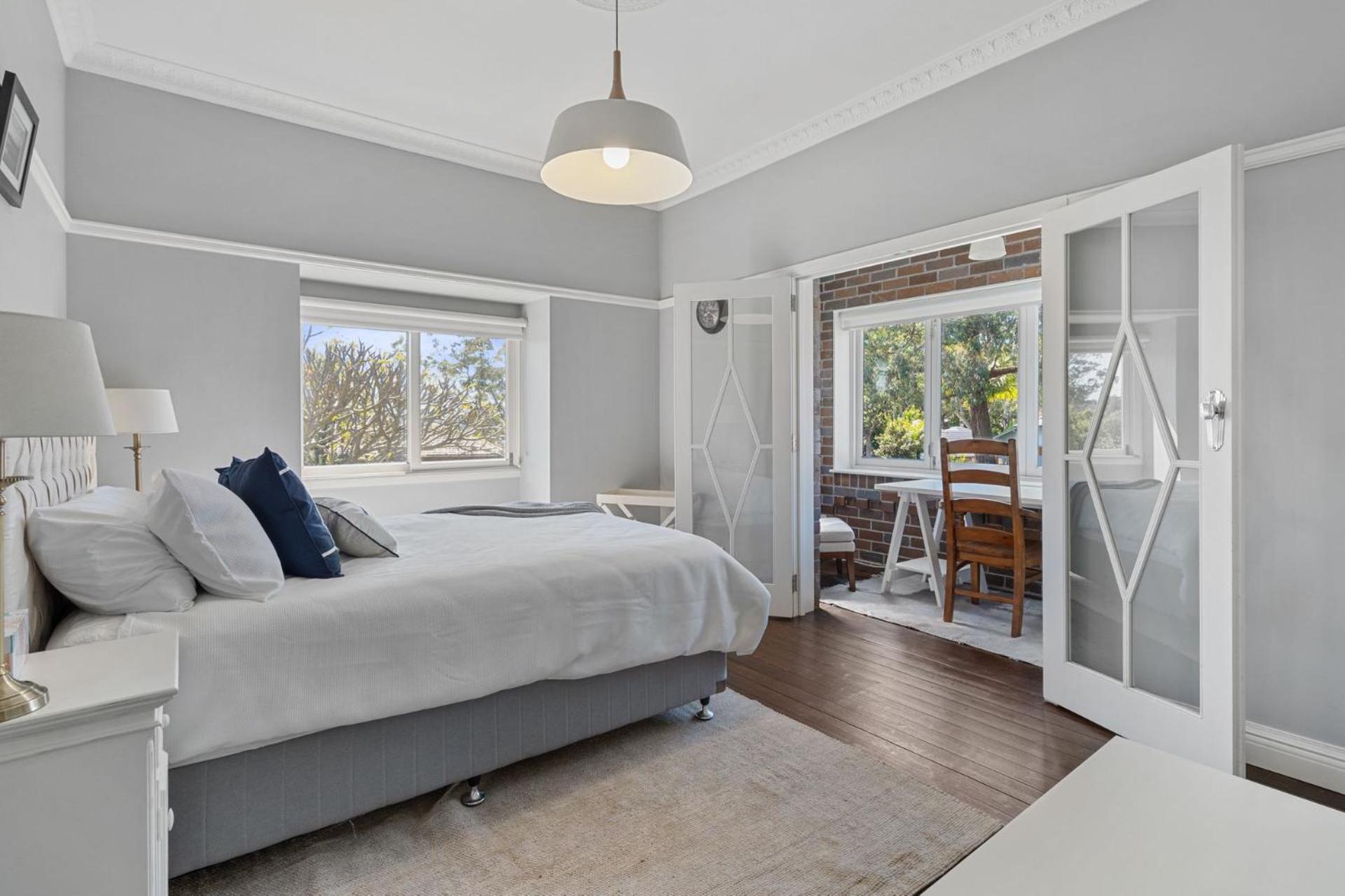 Relaxing Retreat On Earle St, Cremorne Near Attractions Holiday home Sydney