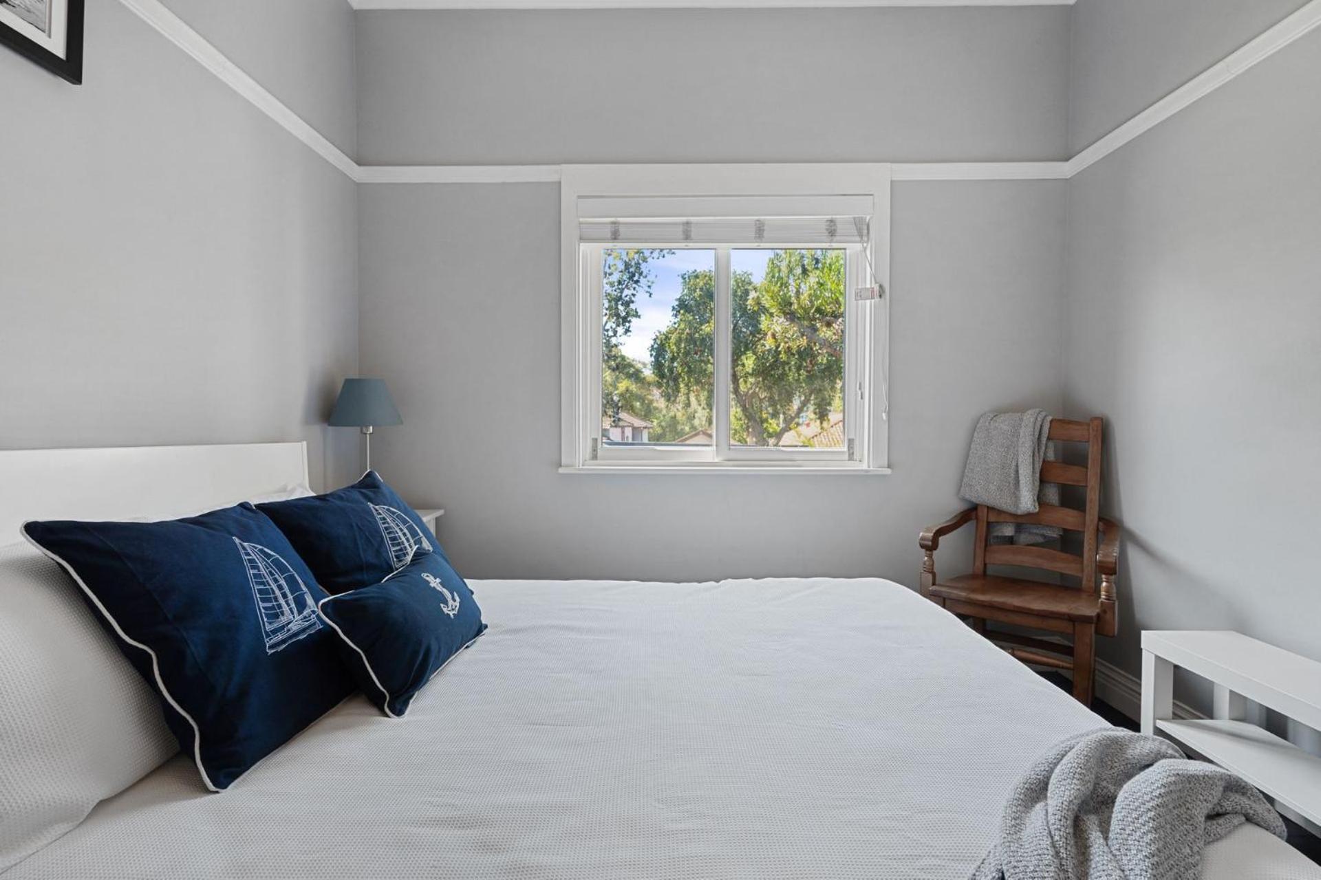 Relaxing Retreat On Earle St, Cremorne Near Attractions Sydney